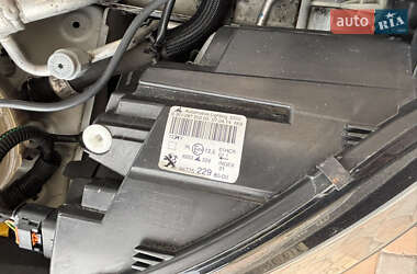 Універсал Peugeot 308 2014 в 