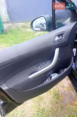 Универсал Peugeot 308 2011 в 