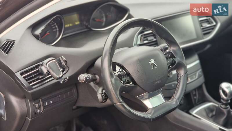 Универсал Peugeot 308 2014 в Ровно фото 19 Универсал Peugeot 308 2014 в Ровно