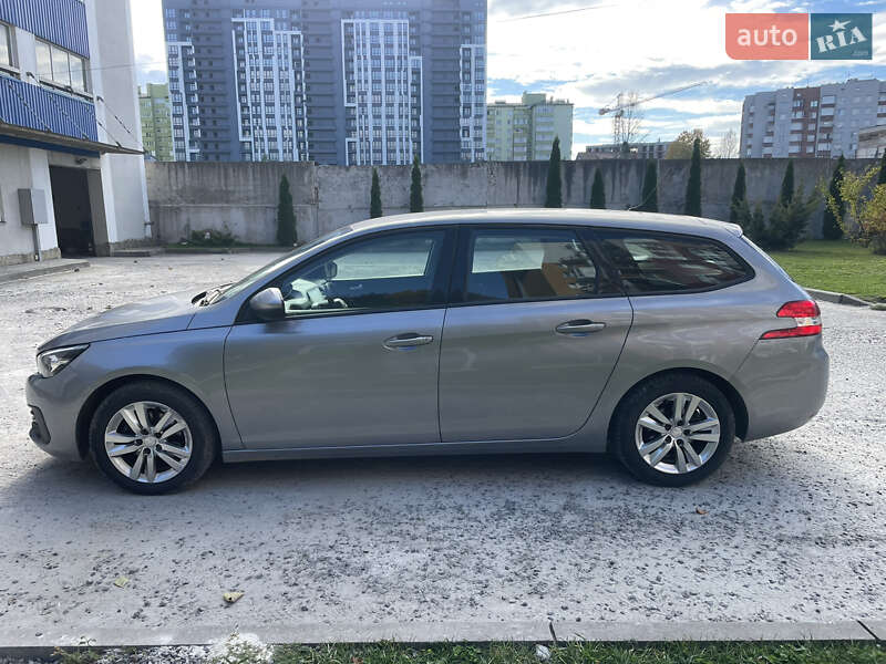 Универсал Peugeot 308 2018 в Львове