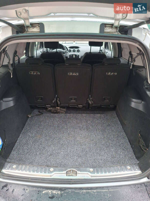 Универсал Peugeot 308 2009 в Коростышеве