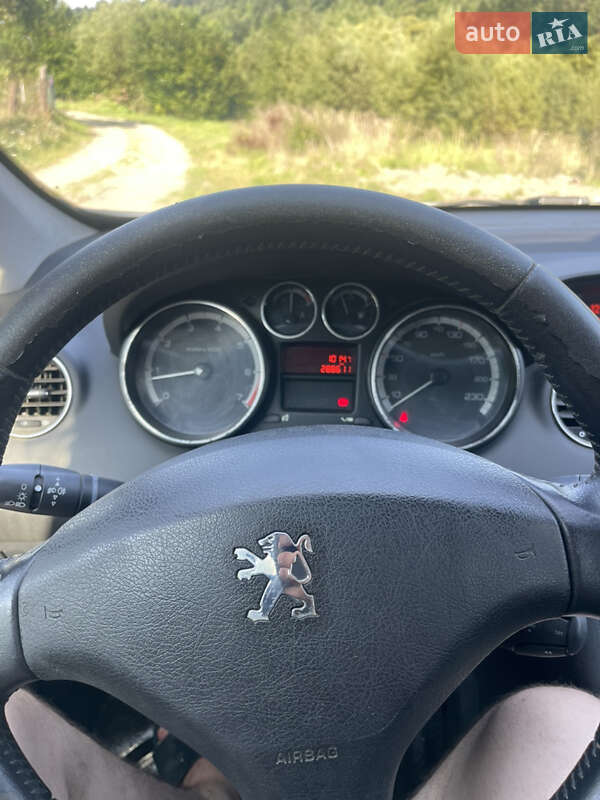 Універсал Peugeot 308 2008 в Львові фото 29 Універсал Peugeot 308 2008 в Львові