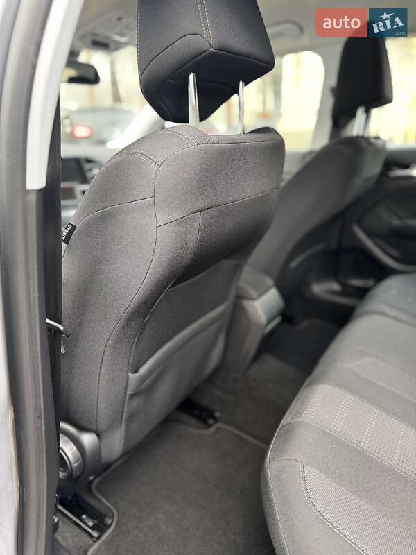 Универсал Peugeot 308 2016 в Стрые фото 73 Универсал Peugeot 308 2016 в Стрые