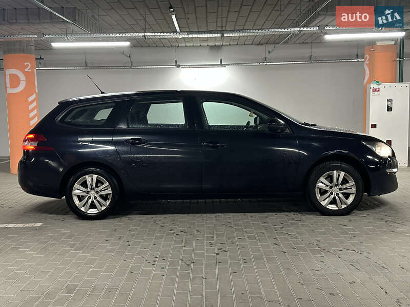 Универсал Peugeot 308 2016 в Киеве фото 4 Универсал Peugeot 308 2016 в Киеве