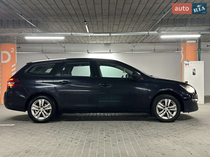 Универсал Peugeot 308 2016 в Киеве фото 6 Универсал Peugeot 308 2016 в Киеве