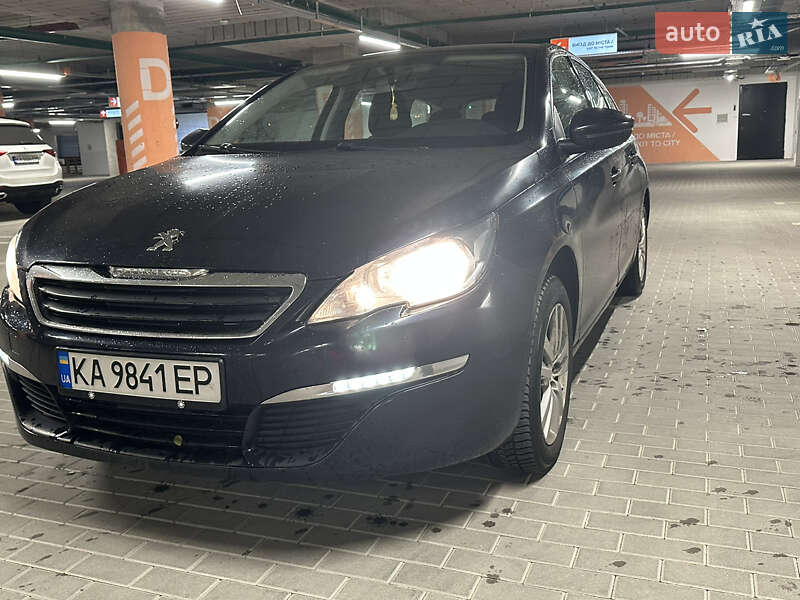 Универсал Peugeot 308 2016 в Киеве фото 15 Универсал Peugeot 308 2016 в Киеве