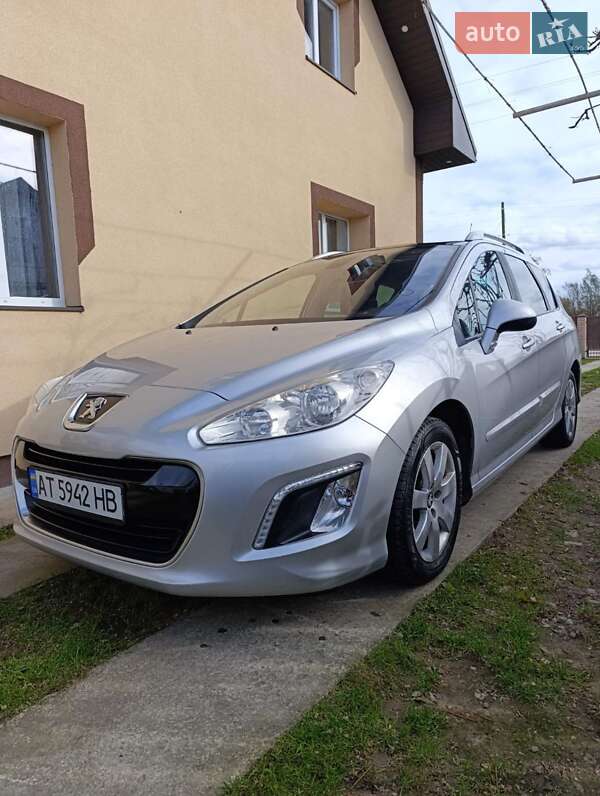 Универсал Peugeot 308 2011 в Ивано-Франковске фото 6 Универсал Peugeot 308 2011 в Ивано-Франковске