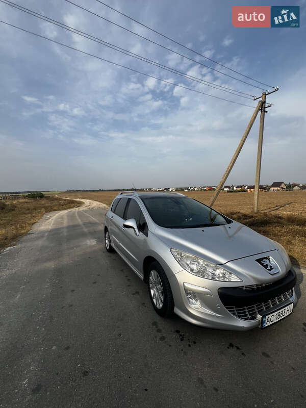 Универсал Peugeot 308 2008 в Владимирце