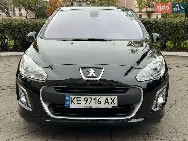 Хетчбек Peugeot 308 2012 в Кам'янському