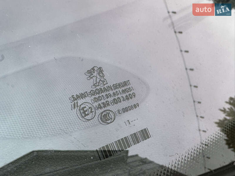 Хетчбек Peugeot 308 2012 в Кам'янському