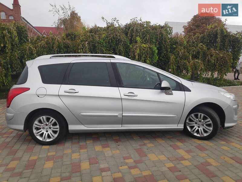 Универсал Peugeot 308 2010 в Белгороде-Днестровском фото 6 Универсал Peugeot 308 2010 в Белгороде-Днестровском