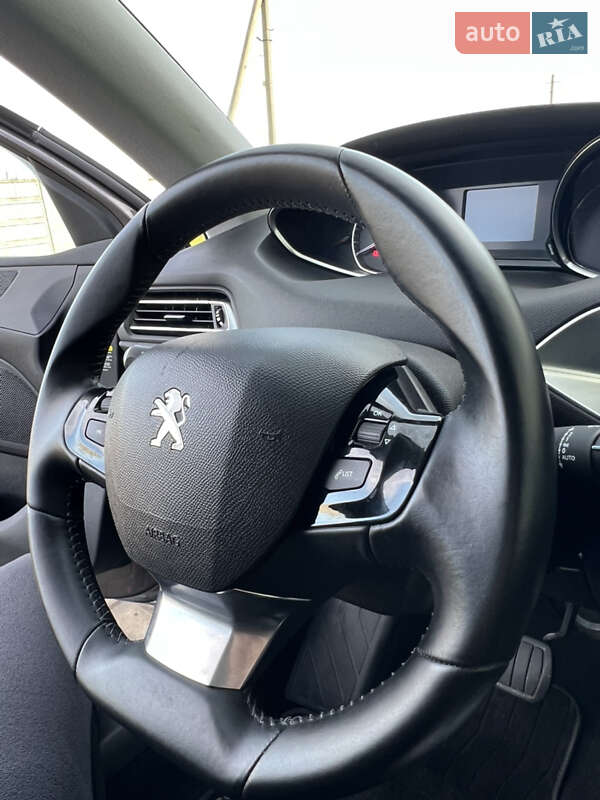 Универсал Peugeot 308 2014 в Каменке-Бугской фото 42 Универсал Peugeot 308 2014 в Каменке-Бугской