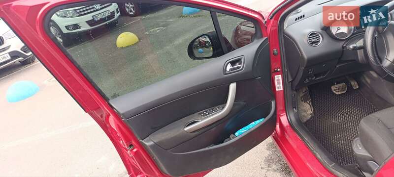 Хетчбек Peugeot 308 2008 в Львові