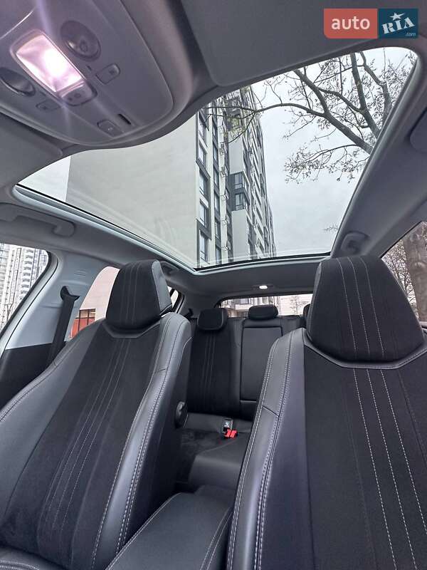 Хэтчбек Peugeot 308 2017 в Ивано-Франковске фото 5 Хэтчбек Peugeot 308 2017 в Ивано-Франковске