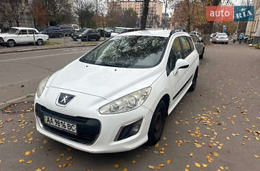 Универсал Peugeot 308 2011 в Киеве