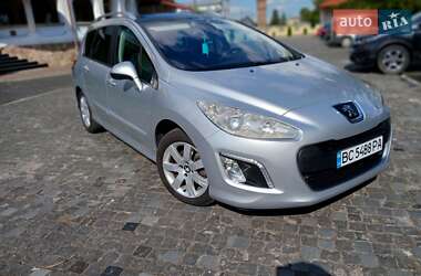 Универсал Peugeot 308 2011 в Золочеве