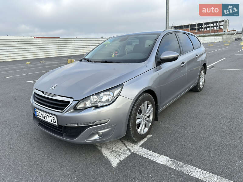 Универсал Peugeot 308 2016 в Львове