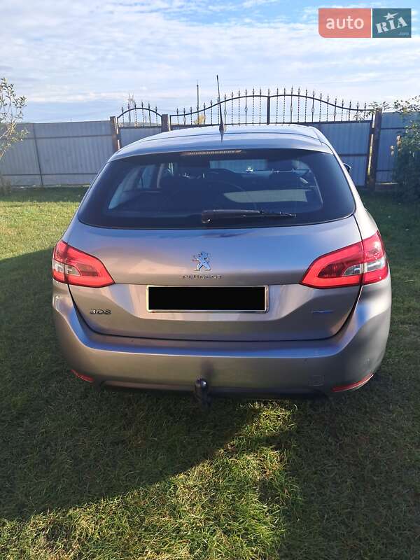 Универсал Peugeot 308 2014 в Дубно