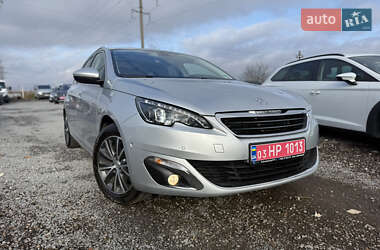 Универсал Peugeot 308 2015 в Ровно