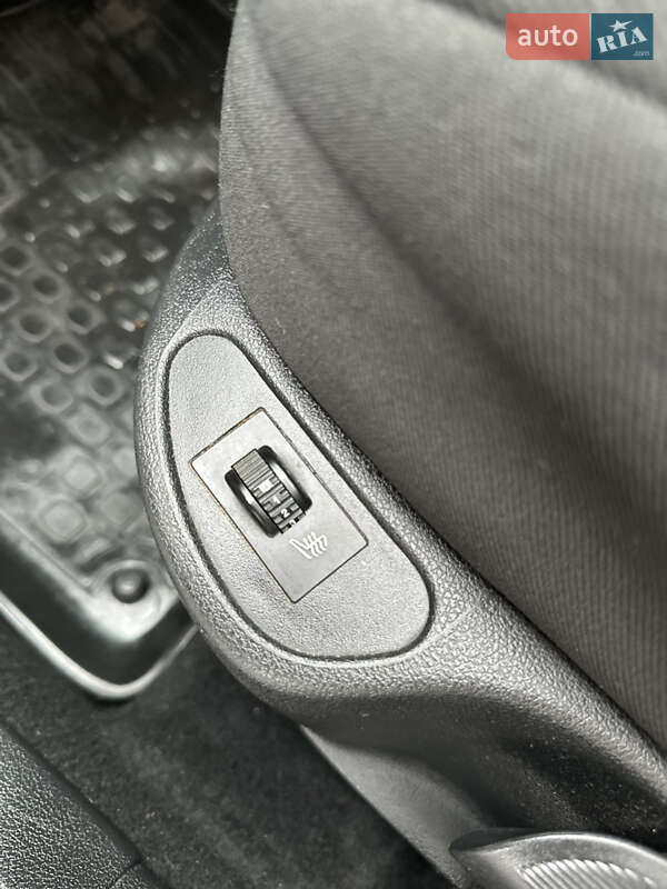 Универсал Peugeot 308 2011 в Умани фото 19 Универсал Peugeot 308 2011 в Умани