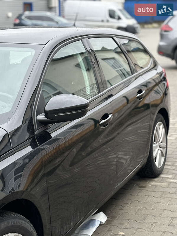 Универсал Peugeot 308 2019 в Львове фото 37 Универсал Peugeot 308 2019 в Львове