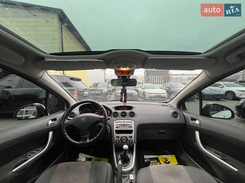 Универсал Peugeot 308 2011 в Ивано-Франковске