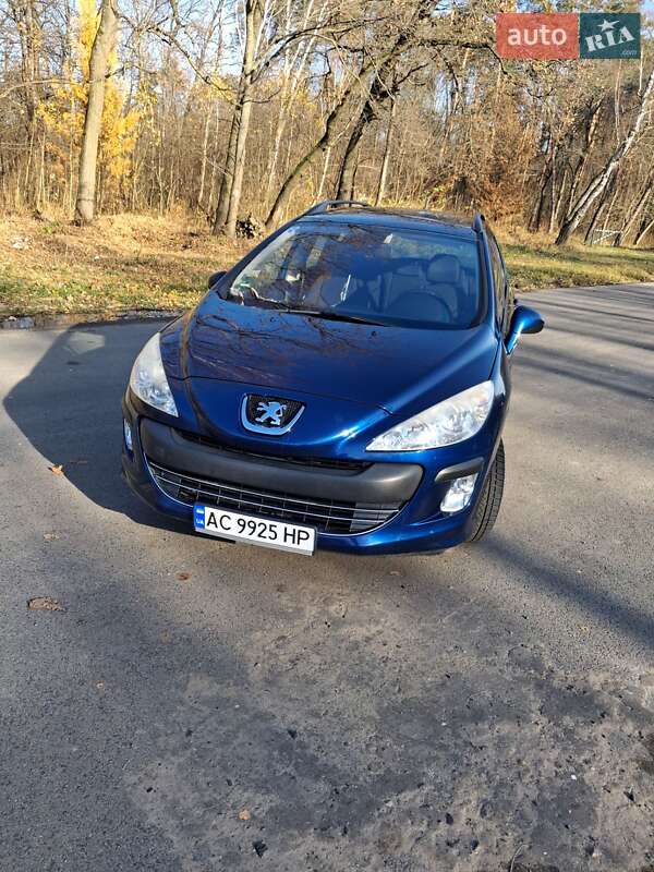 Универсал Peugeot 308 2008 в Торчине фото Универсал Peugeot 308 2008 в Торчине