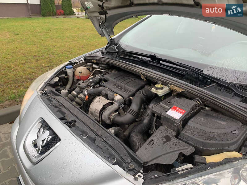 Универсал Peugeot 308 2010 в Ровно