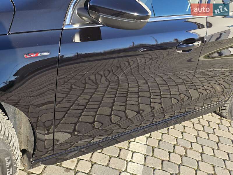 Хэтчбек Peugeot 308 2017 в Ивано-Франковске