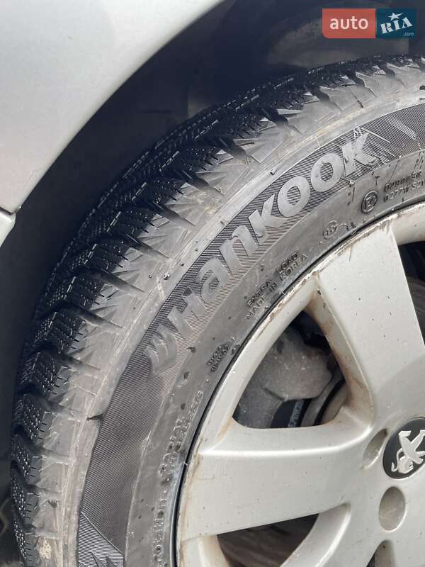 Хэтчбек Peugeot 308 2011 в Киеве