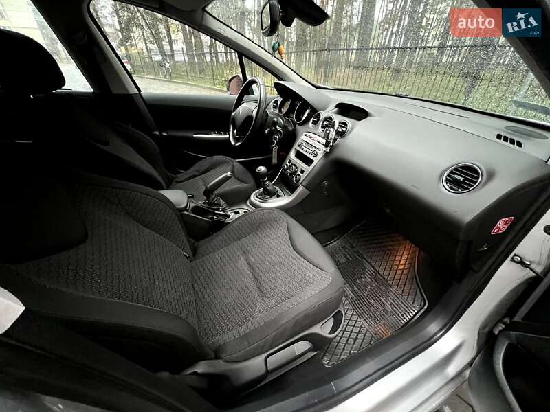 Універсал Peugeot 308 2008 в Славуті