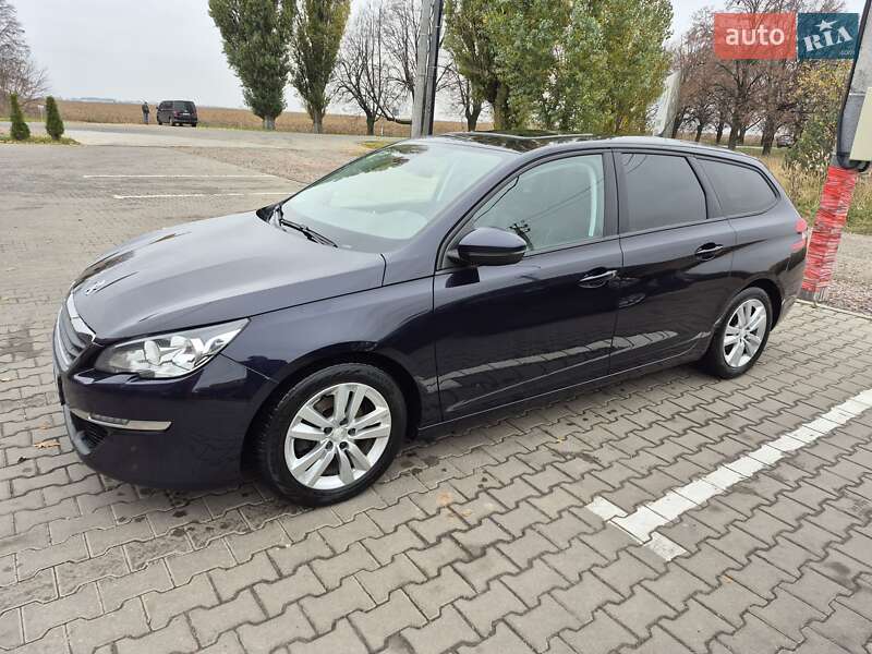 Универсал Peugeot 308 2015 в Киеве