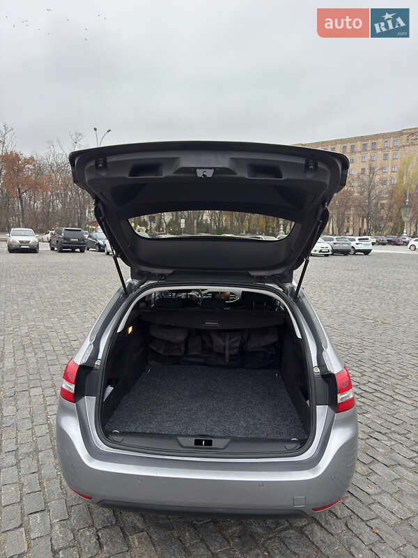 Универсал Peugeot 308 2015 в Харькове