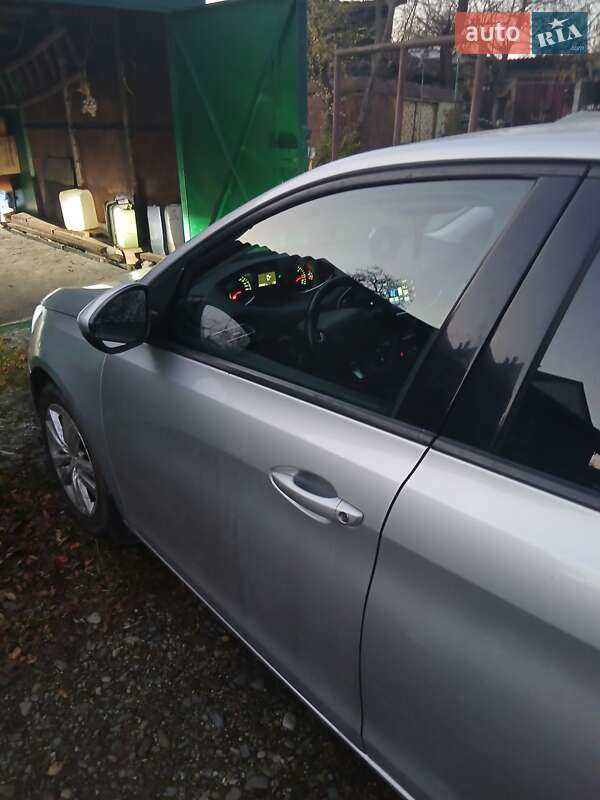 Универсал Peugeot 308 2016 в Львове