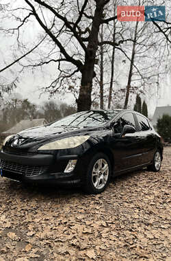 Хэтчбек Peugeot 308 2008 в Полонном