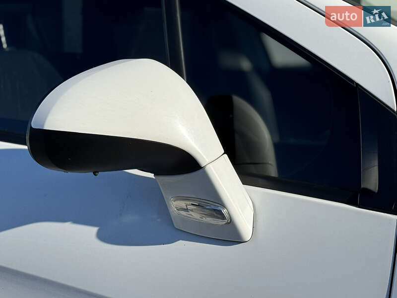 Универсал Peugeot 308 2012 в Стрые фото 27 Универсал Peugeot 308 2012 в Стрые