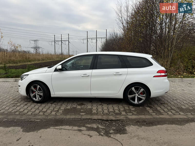 Универсал Peugeot 308 2015 в Ровно