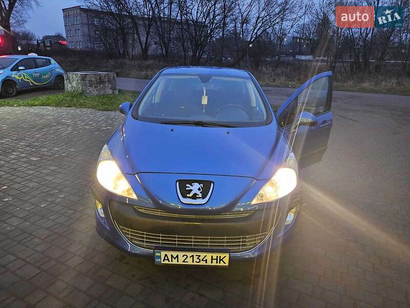 Peugeot 308 2010 Peugeot 308 2010