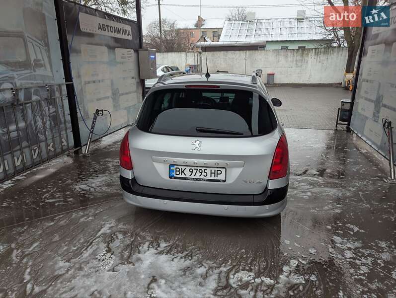 Универсал Peugeot 308 2009 в Здолбунове