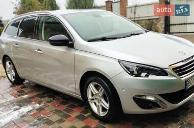 Універсал Peugeot 308 2015 в Волочиську