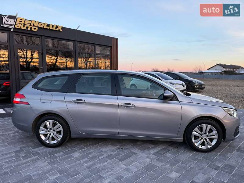 Универсал Peugeot 308 2020 в Коломые