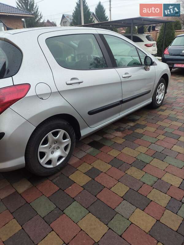 Хэтчбек Peugeot 308 2008 в Луцке фото 8 Хэтчбек Peugeot 308 2008 в Луцке