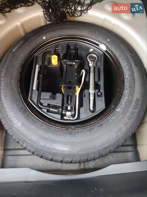 Хэтчбек Peugeot 308 2008 в Луцке фото 11 Хэтчбек Peugeot 308 2008 в Луцке