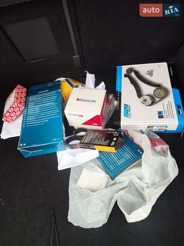 Хэтчбек Peugeot 308 2011 в Луцке