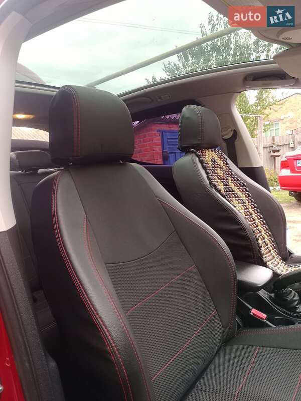 Хэтчбек Peugeot 308 2008 в Ромнах