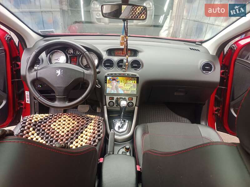 Хэтчбек Peugeot 308 2008 в Ромнах