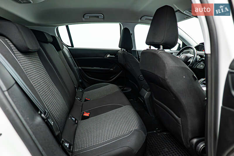 Хэтчбек Peugeot 308 2020 в Киеве