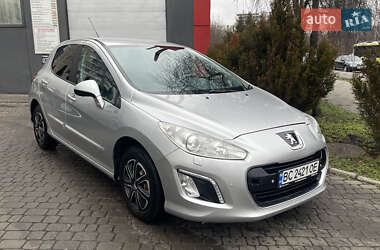 Хетчбек Peugeot 308 2011 в Львові