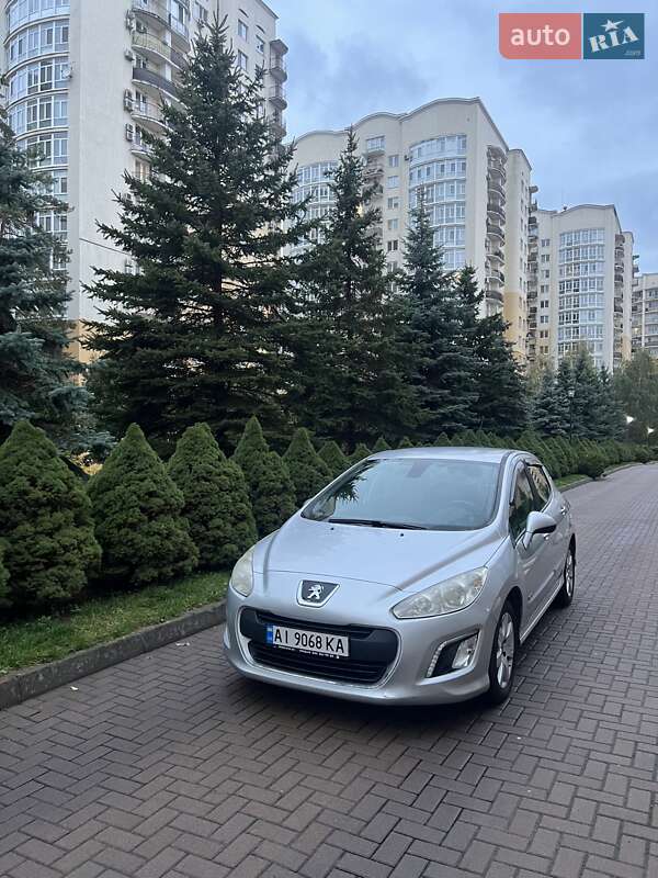 Peugeot 308 2013 Peugeot 308 2013