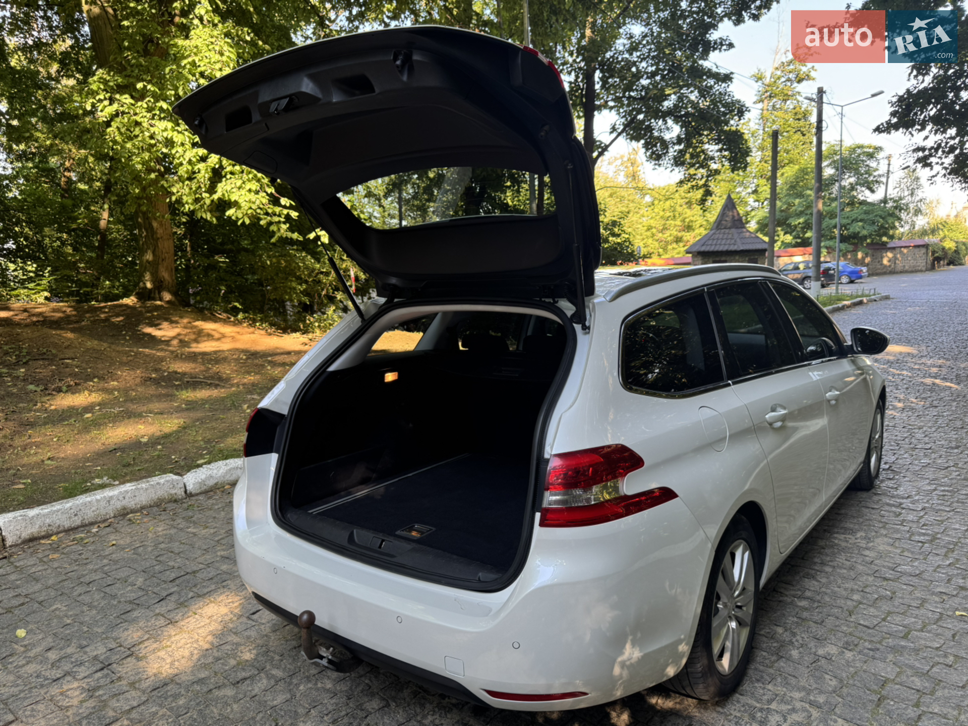 Peugeot 308 2015 VIN VF3LCBHZHFS211812 фото оголошення 16 з 29